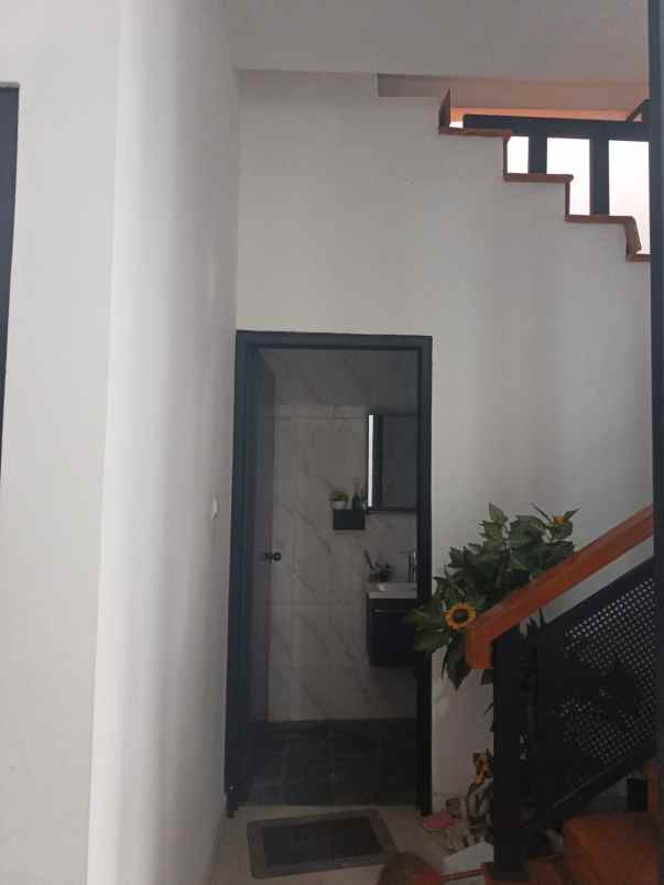 dijual rumah cisaranten endah cingised