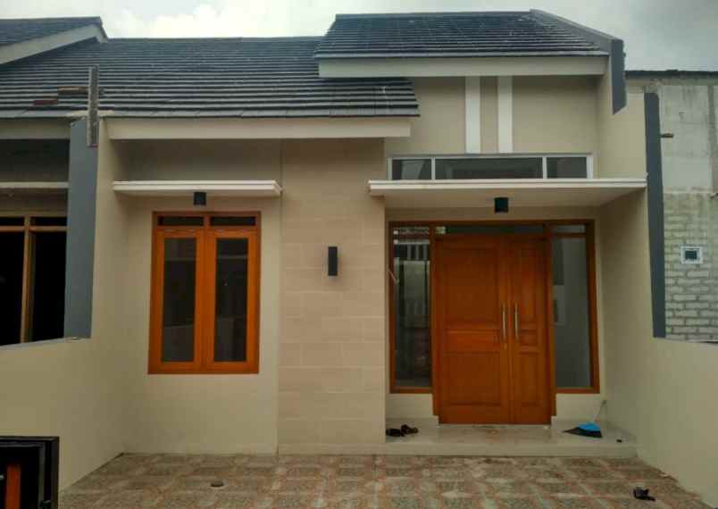 dijual rumah cisaranten kulon arcamanik