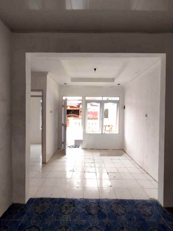 dijual rumah citra indah city