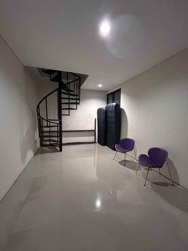 dijual rumah citraland taman puspa raya