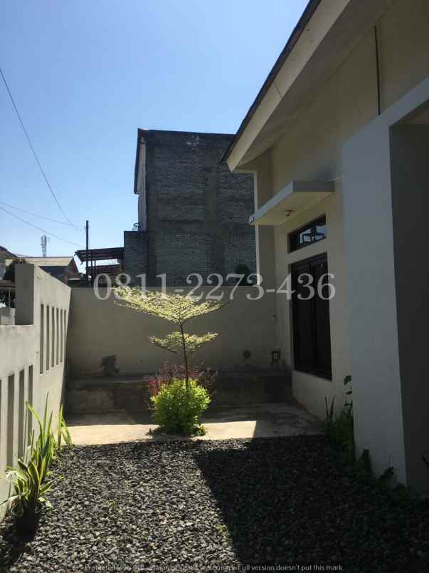 dijual rumah ciwaruga