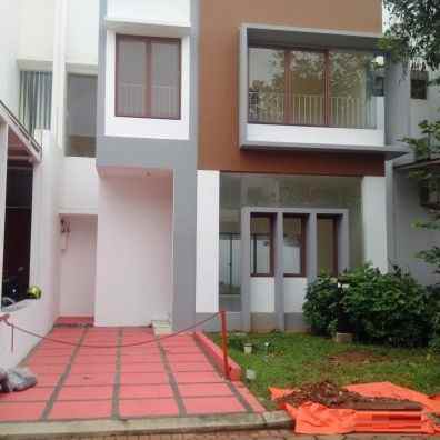 dijual rumah cluster alamanda jgc cakung