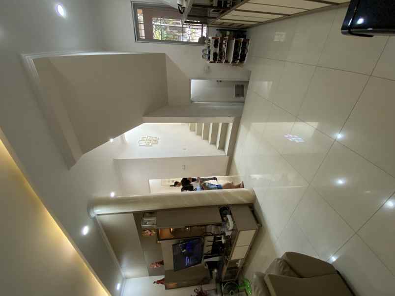 dijual rumah cluster alicante by