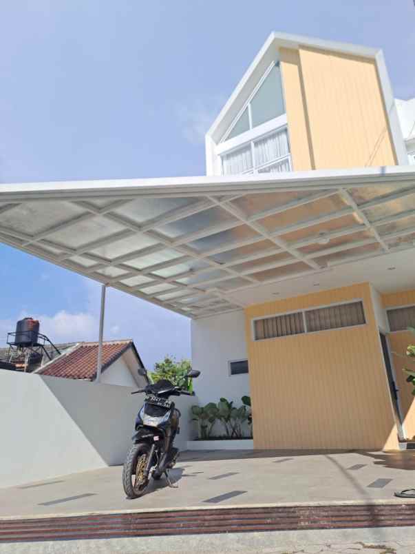 dijual rumah cluster aulia pasteur