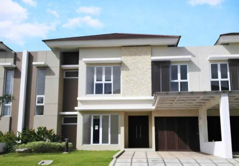 dijual rumah cluster dbanyan jgc