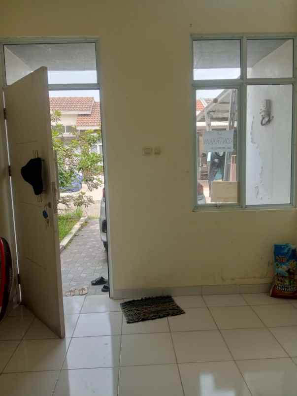 dijual rumah cluster forest hills
