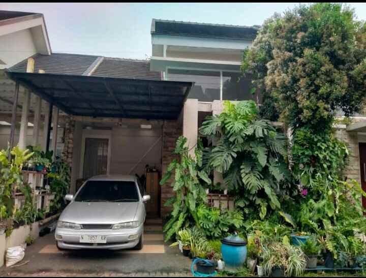 dijual rumah cluster grand devina sawojajar