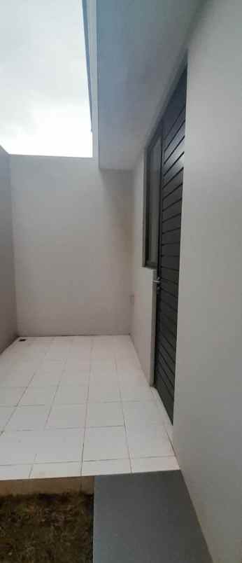 dijual rumah cluster maninjau asya jgc