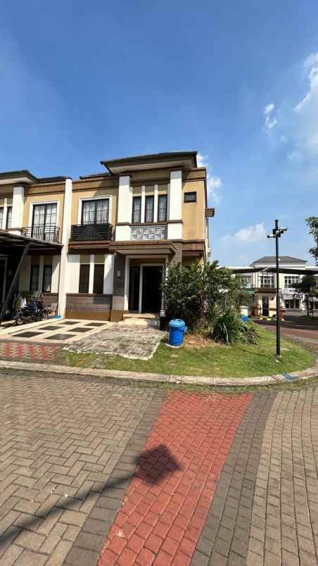 dijual rumah cluster nusaloka bsd city