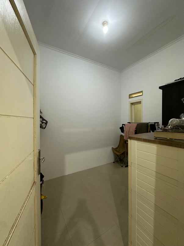 dijual rumah cluster parahyangan citalang