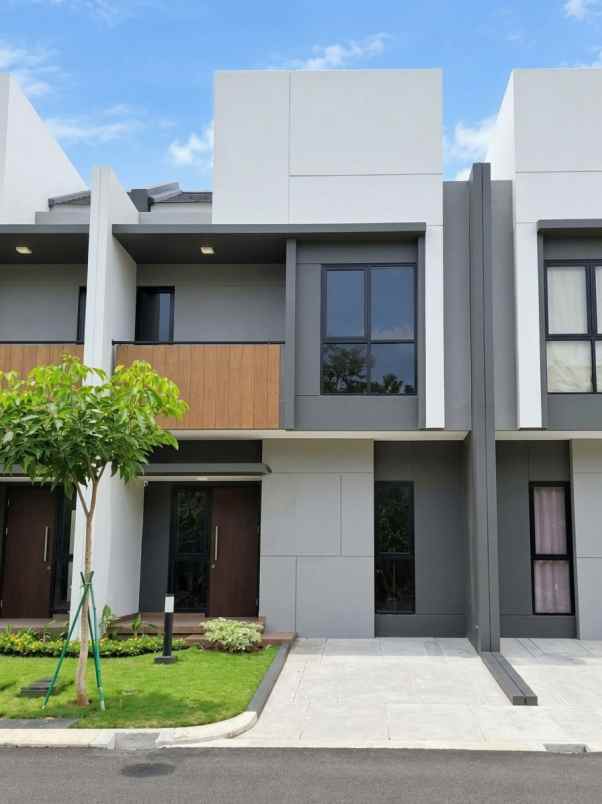 dijual rumah cluster regia scg