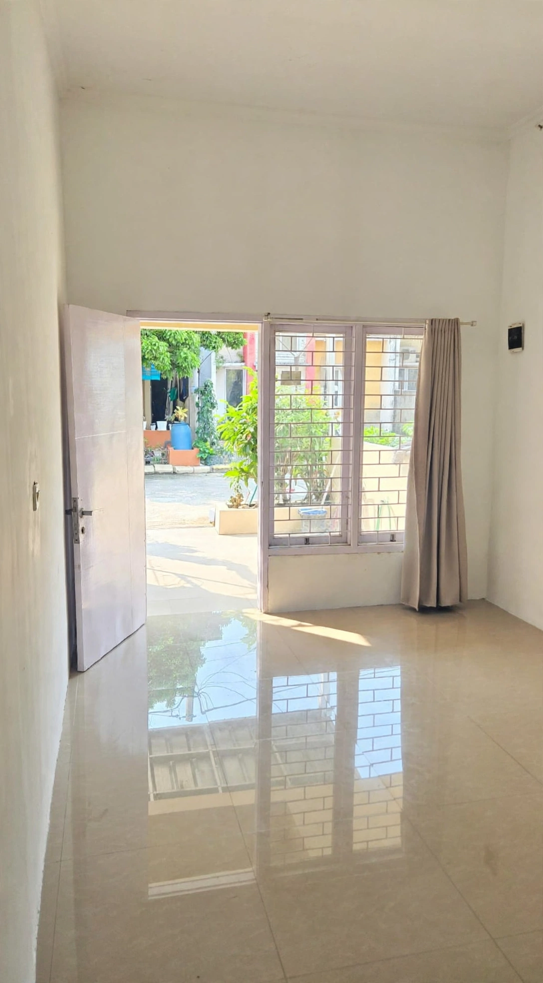 dijual rumah cluster taman sakura