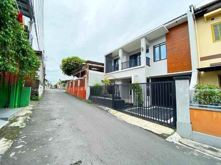 dijual rumah condongcatur depok sleman