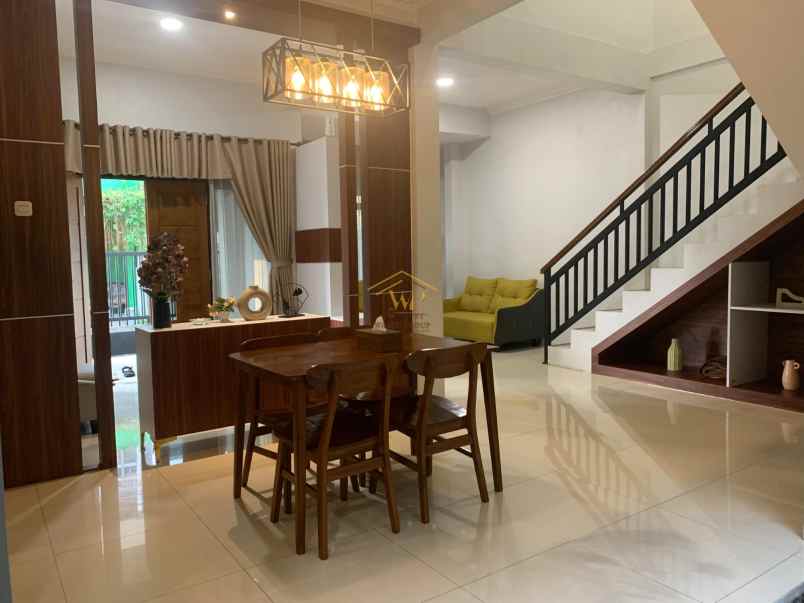 dijual rumah condongcatur depok sleman