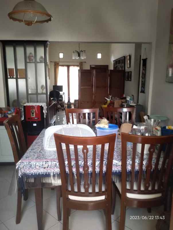 dijual rumah daerah buah batu 1 75m