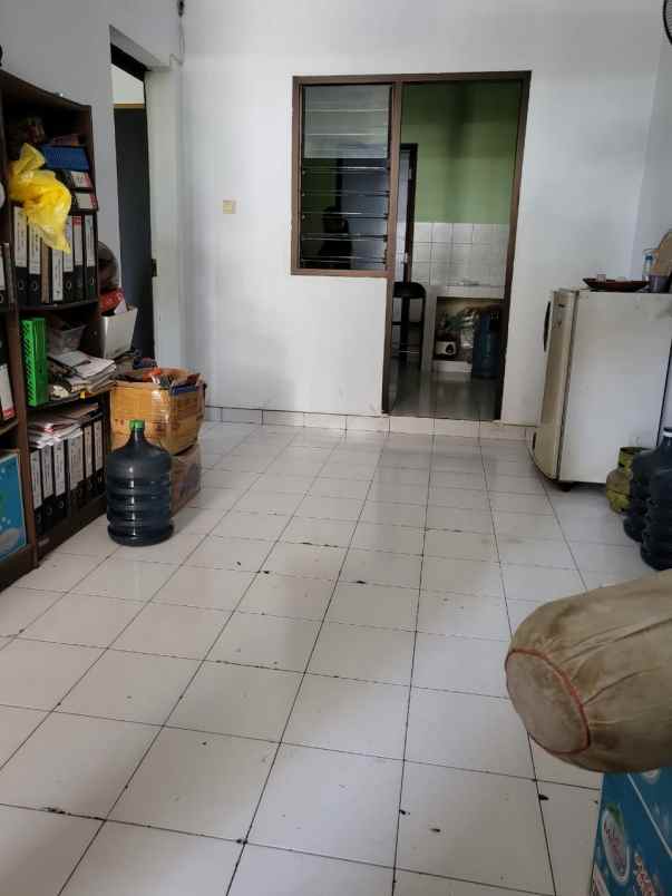 dijual rumah darmo permai