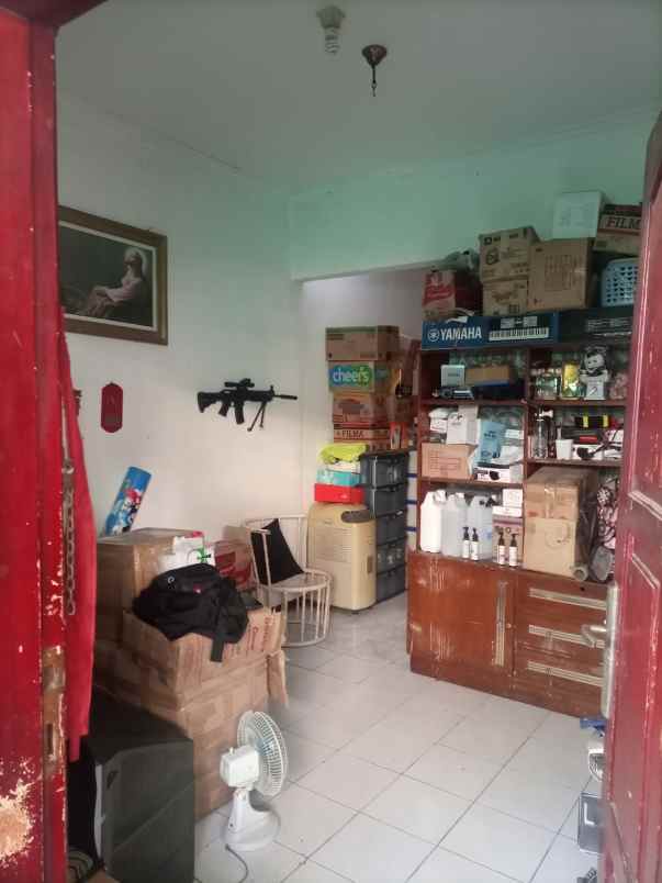 dijual rumah darmo permai utara