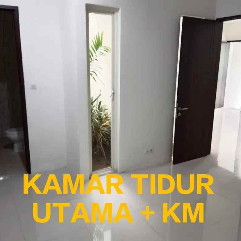 dijual rumah de casa menganti surabaya