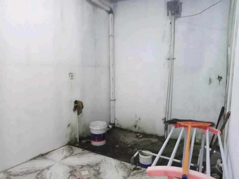 dijual rumah dekat kampus umy