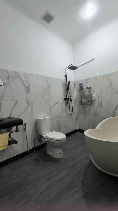 dijual rumah deltasari