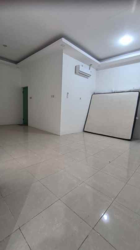 dijual rumah deltasari