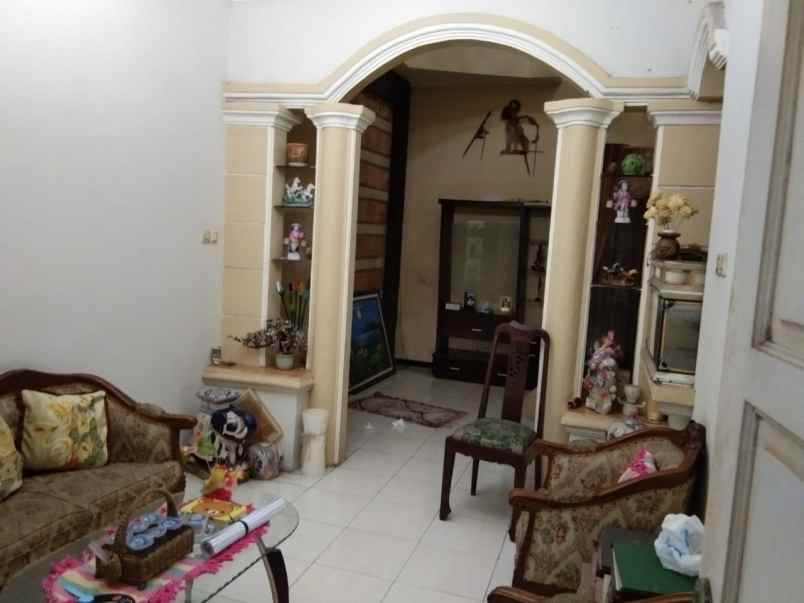 dijual rumah deltasari baru