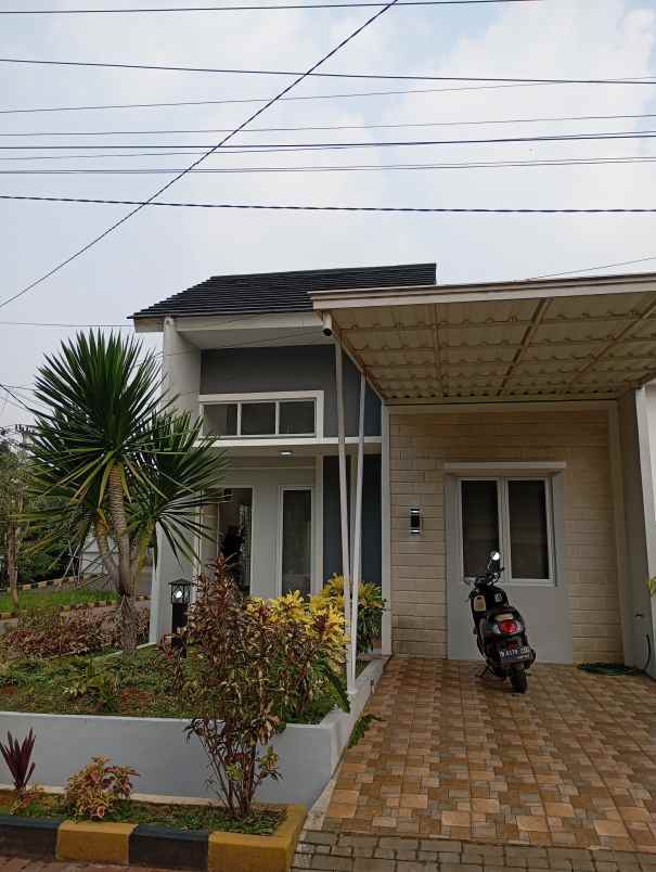 dijual rumah desain minimalis dp 0 di kota depok