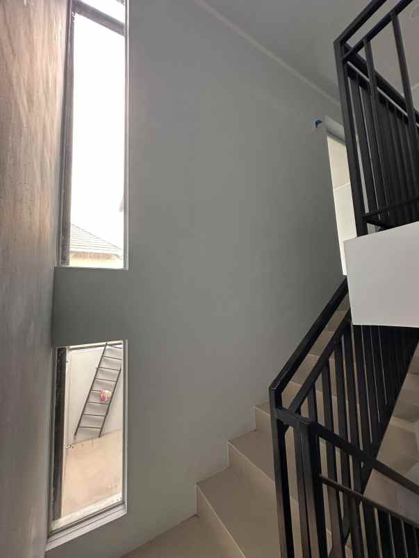 dijual rumah di citragrand cluster greenstone semarang