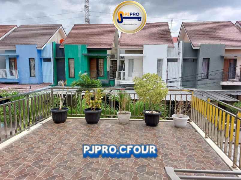 dijual rumah di cluster harmoni harapan