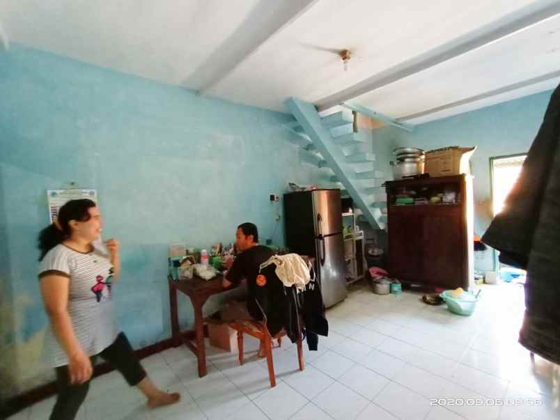 dijual rumah di tegalsari semarang