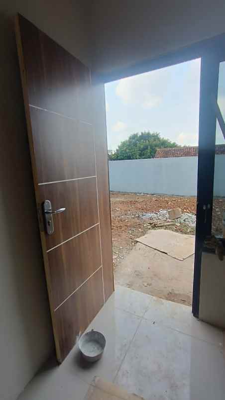 dijual rumah dijual rumah di perum