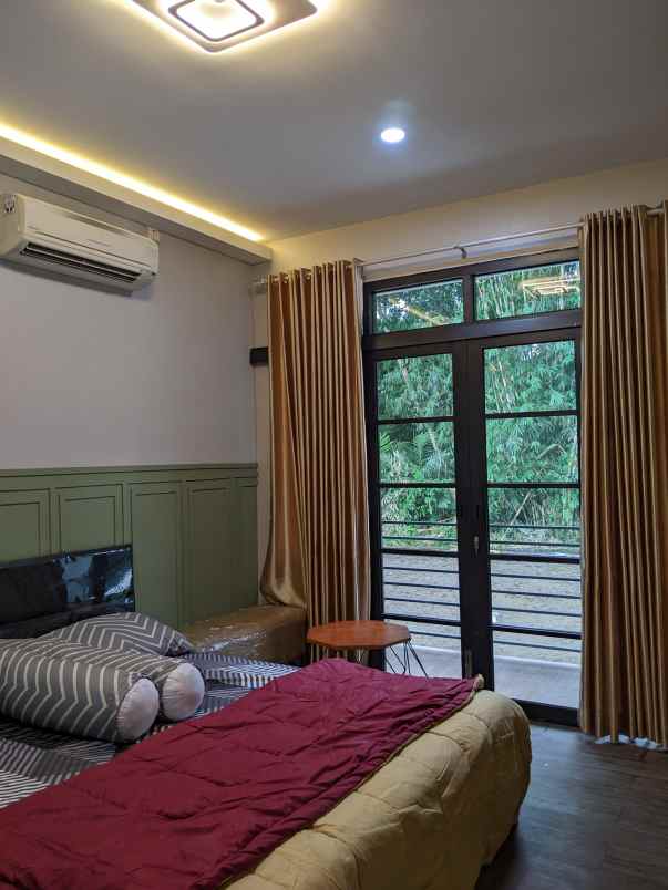 dijual rumah donokerto palagan km 16