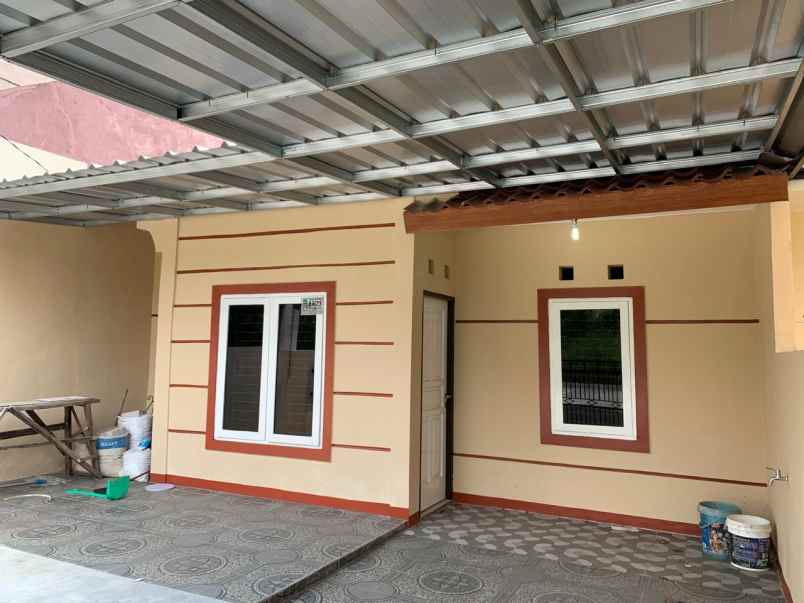 dijual rumah duta bintaro cluster sanur