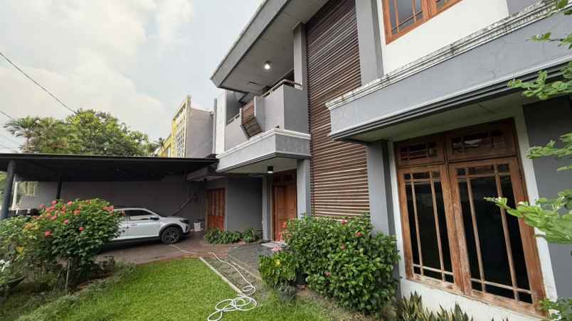 dijual rumah eramas 2000 real estate