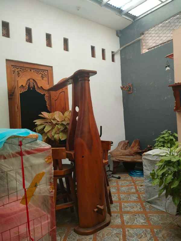 dijual rumah full gebyok rumah kebraon kebraon iv