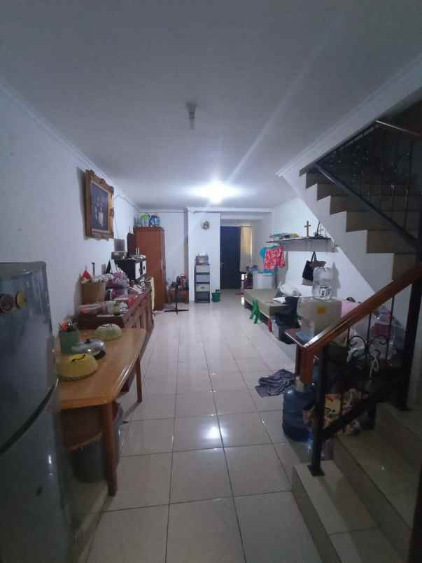 dijual rumah gading arcadia