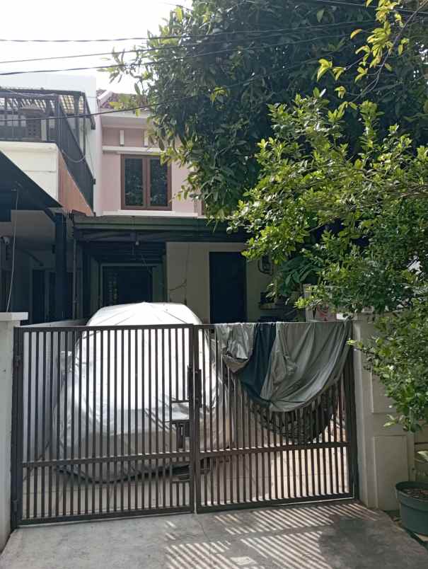 dijual rumah gading arcadia