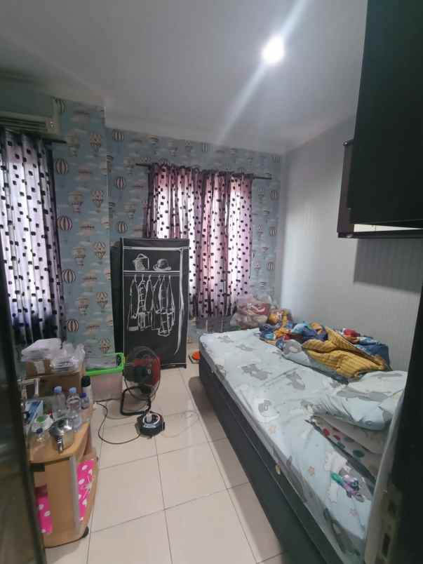 dijual rumah gading arcadia