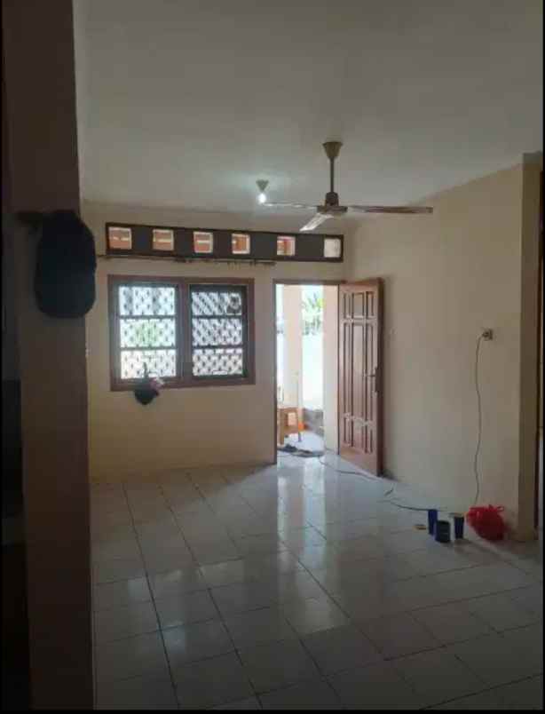 dijual rumah gamprit jatiwaringin jati