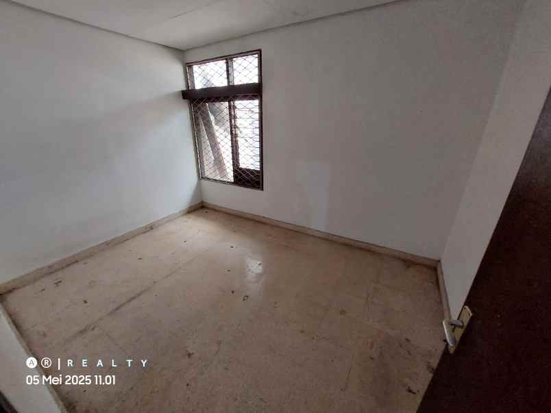 dijual rumah gegerkalong sukasari