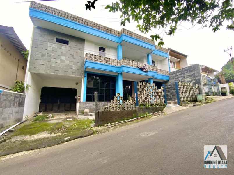 dijual rumah gerlong tonggoh