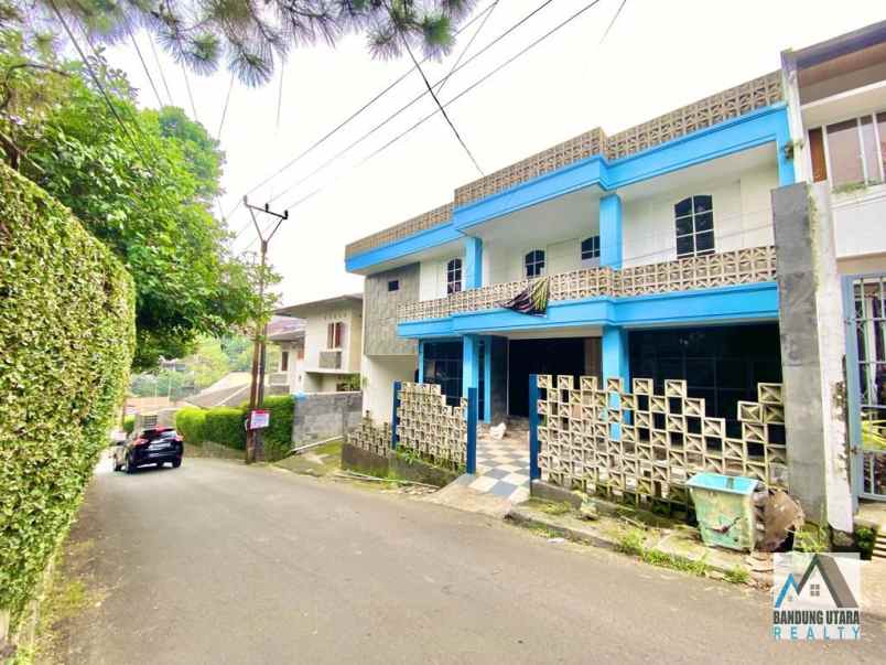 dijual rumah gerlong tonggoh