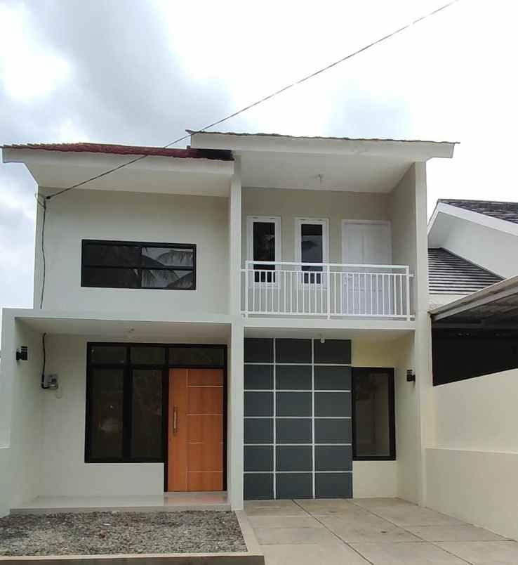 dijual rumah gg sitanjung sitanjung