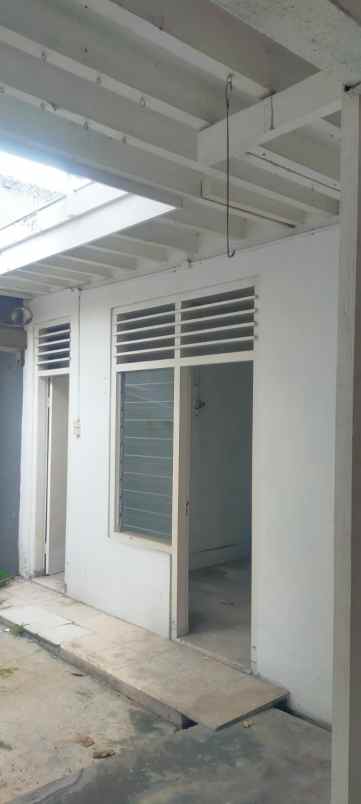 dijual rumah gondosuli