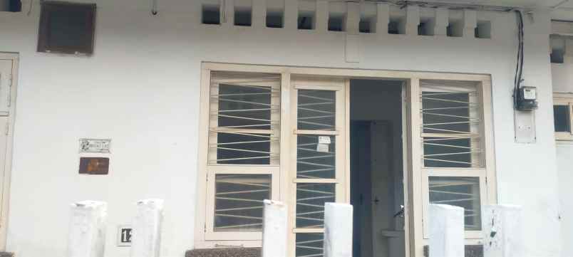 dijual rumah gondosuli