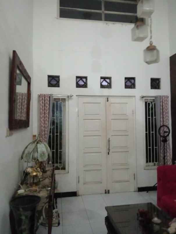 dijual rumah graha raya regency bintaro