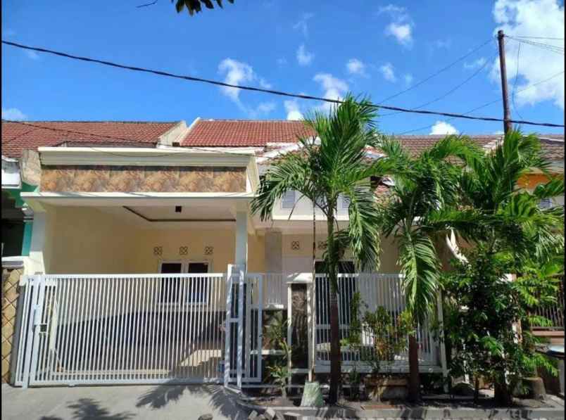 dijual rumah graha tirta waru