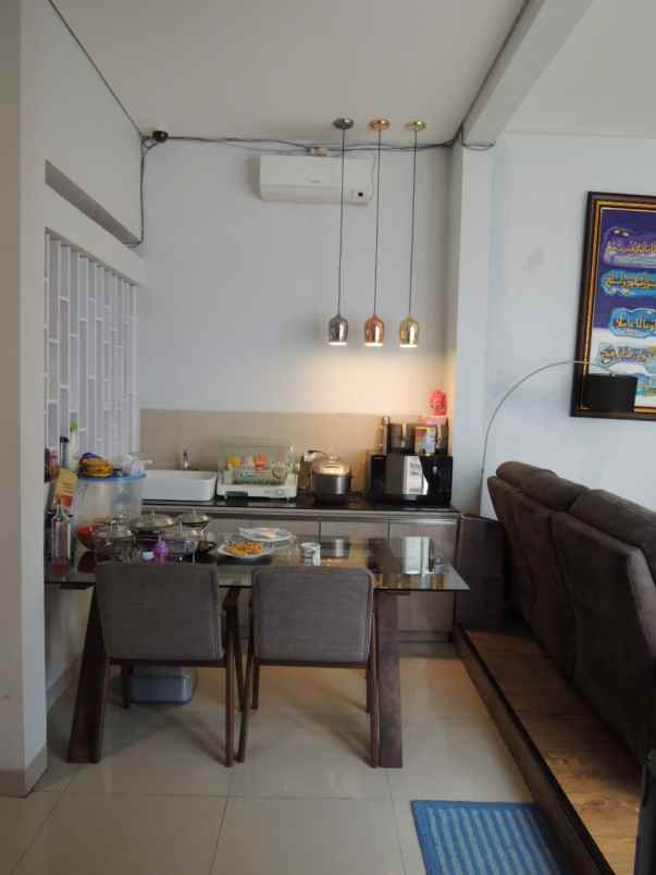 dijual rumah grand panoramic