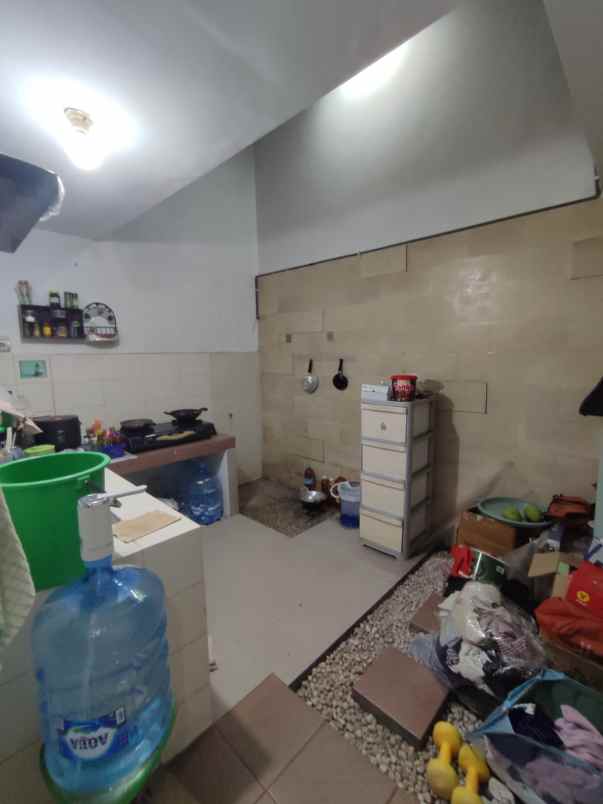 dijual rumah green semanggi osbornia