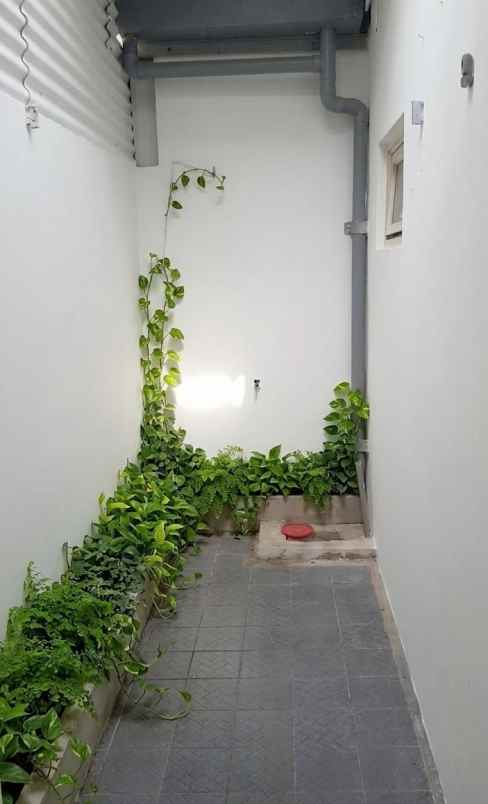 dijual rumah greenlake wonorejo